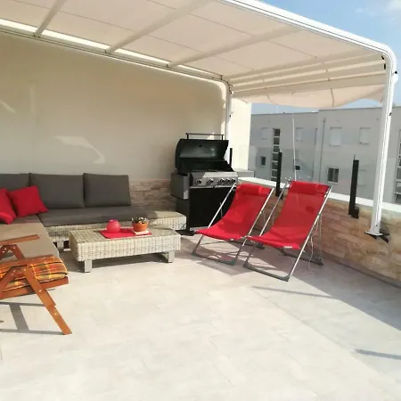 Juhart Apartment Nin